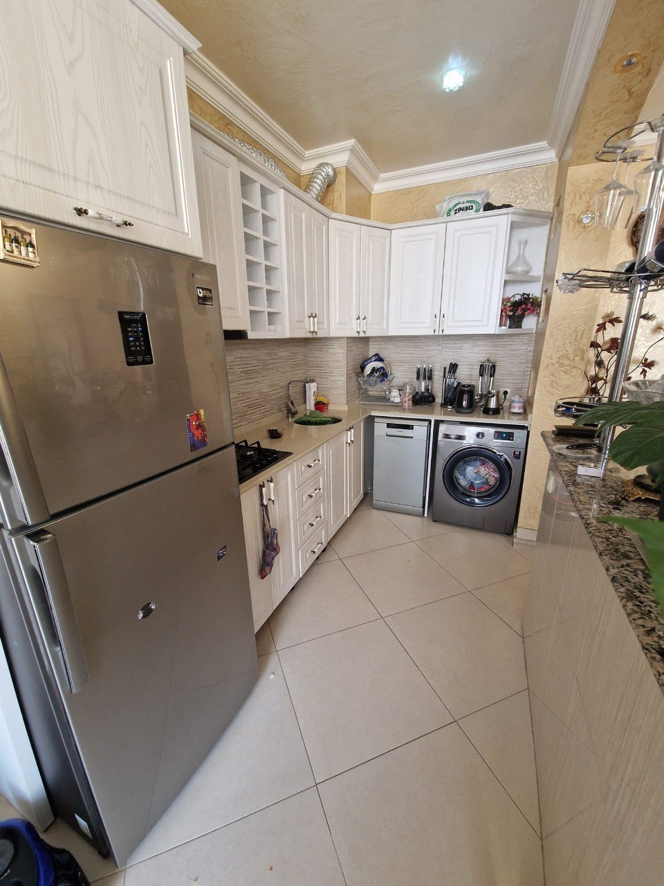 1-Bedroom Apartment on Agmashenebeli Street photo 6 of 8