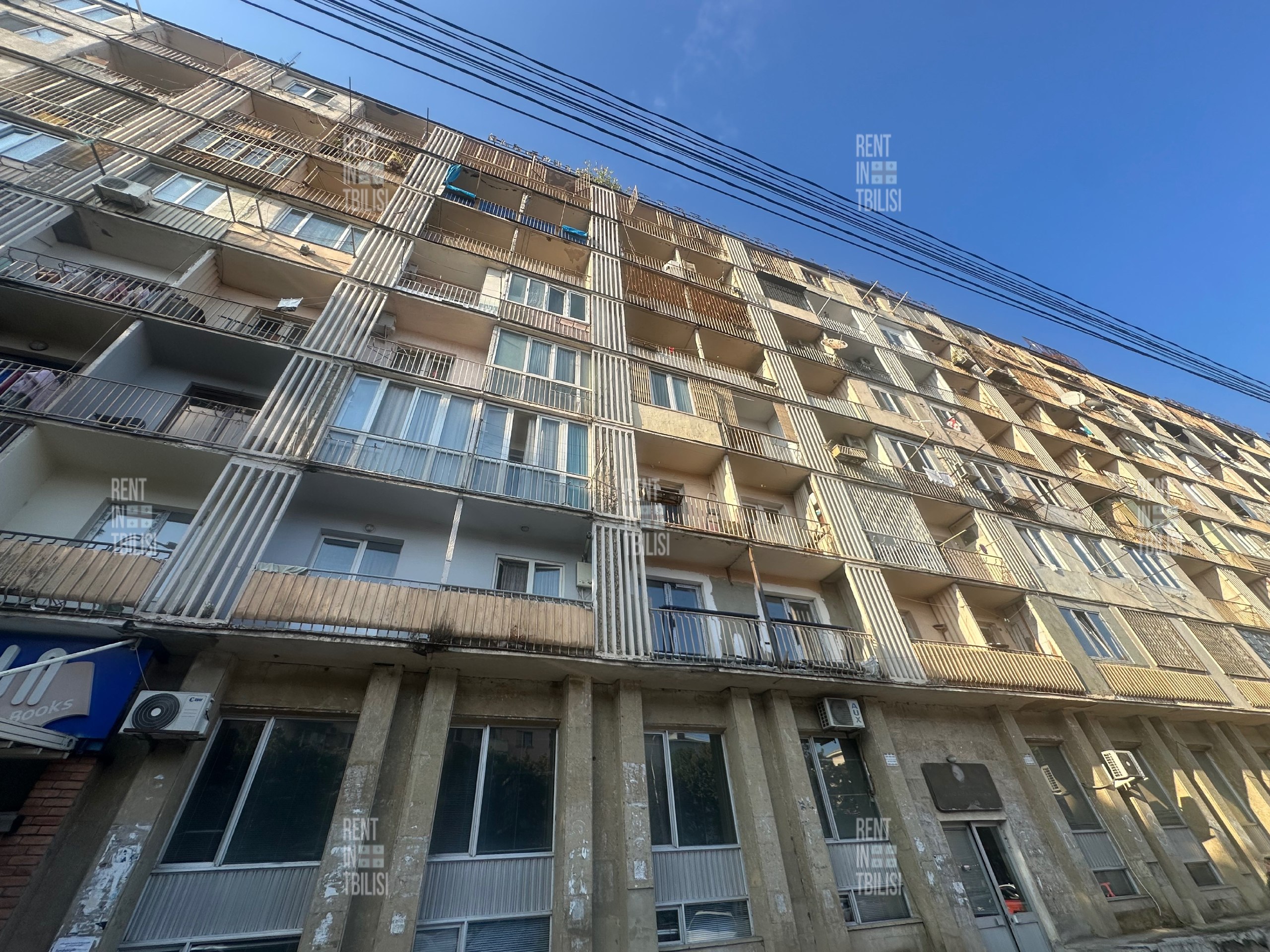 Renovated 1-Bedroom Apartment Near Delisi Metro photo 1 of 8