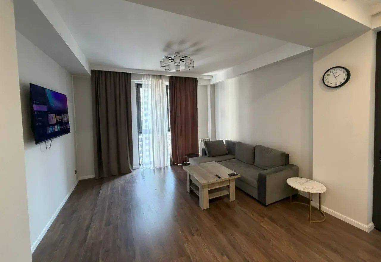 Furnished 2-Room Apartment in Kentron photo 2 of 8