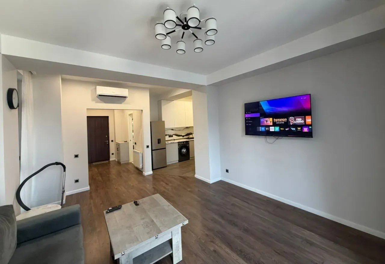 Furnished 2-Room Apartment in Kentron photo 4 of 8