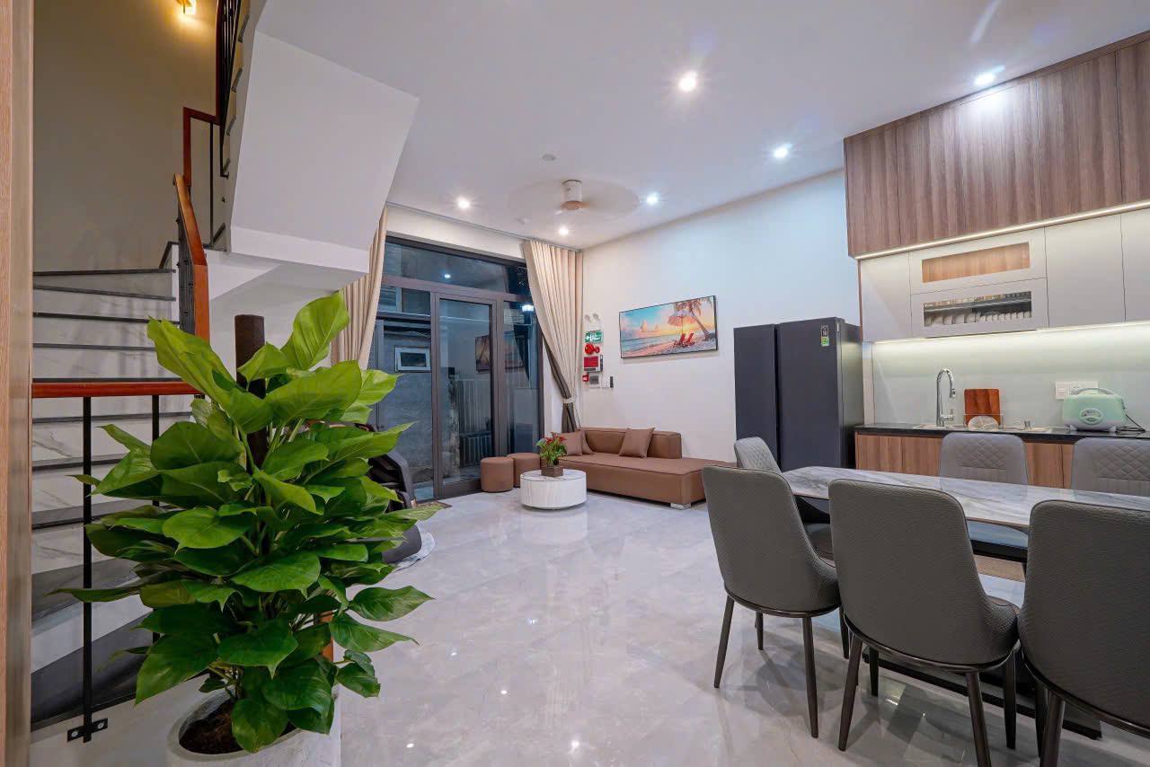 4-Bedroom House in Da Nang photo 2 of 8