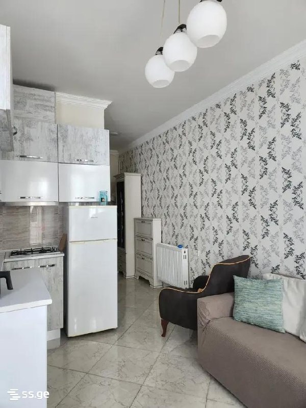 1-Bedroom Apartment for Rent in Batumi photo 2 of 8