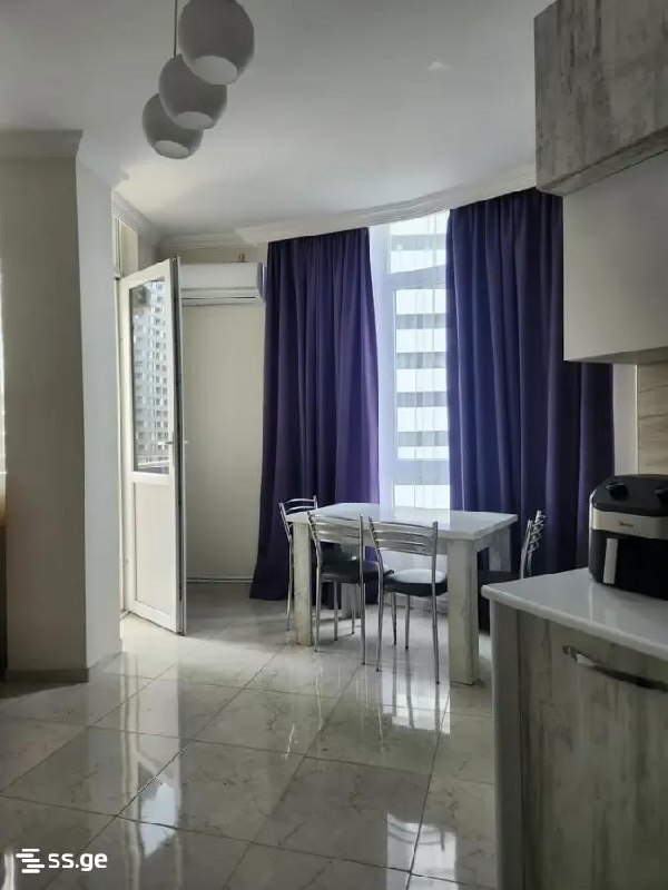 1-Bedroom Apartment for Rent in Batumi photo 3 of 8