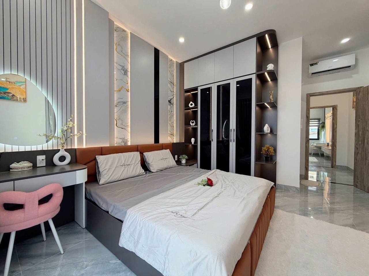 Four-Bedroom House in Hai Chau photo 6 of 8