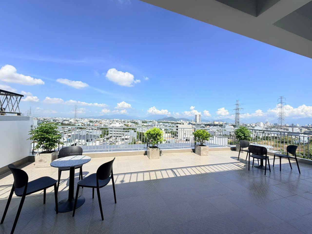 1-Bedroom Apartment in Khue My photo 2 of 8