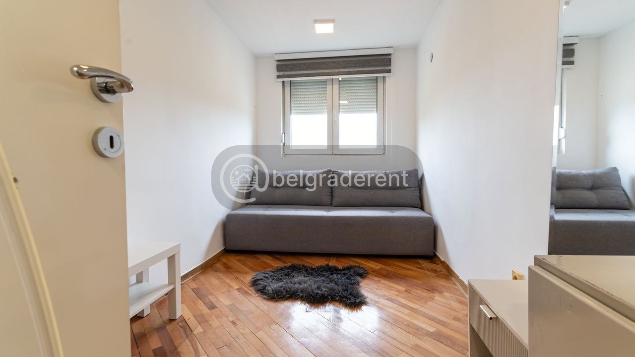 2-Bedroom Apartment in Voždovac photo 5 of 8
