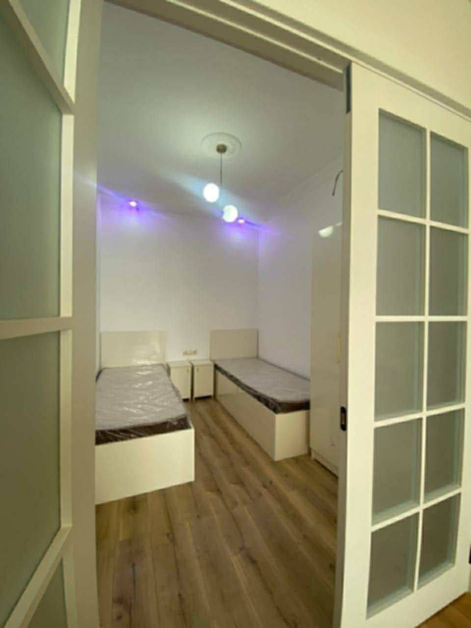 Spacious Two-Bedroom Apartment in Batumi photo 6 of 6