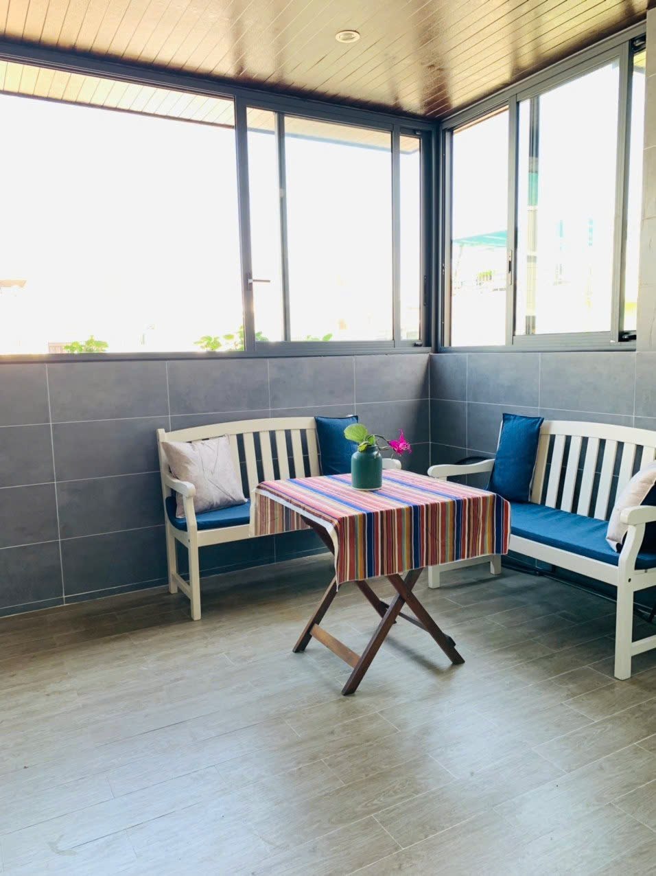 Modern 1-Bedroom Apartment Near An Thuong Beach photo 8 of 8