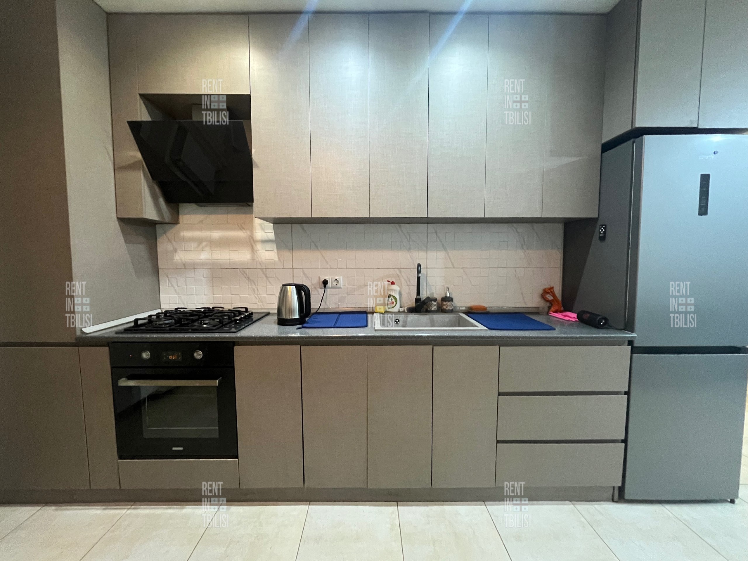 Three-Bedroom Apartment in Gldani photo 3 of 8
