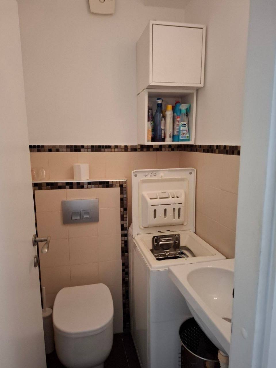 Трёхкомнатная квартира в Новом Белграде photo 3 of 8