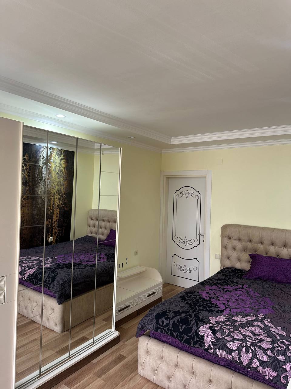 Two-Bedroom Apartment in Central Batumi photo 4 of 8