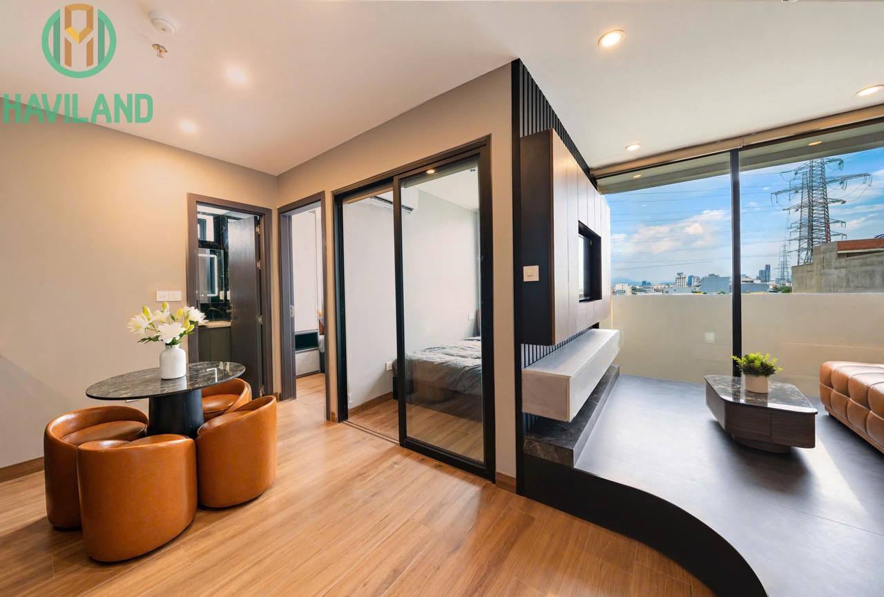 Spacious 2-Bedroom Apartment with Pool and Gym photo 3 of 8
