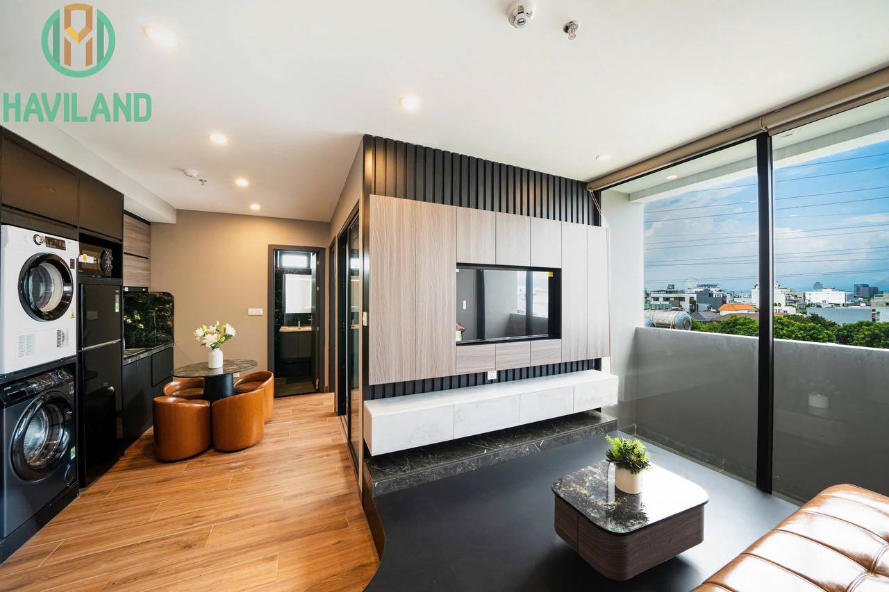 Spacious 2-Bedroom Apartment with Pool and Gym photo 5 of 8