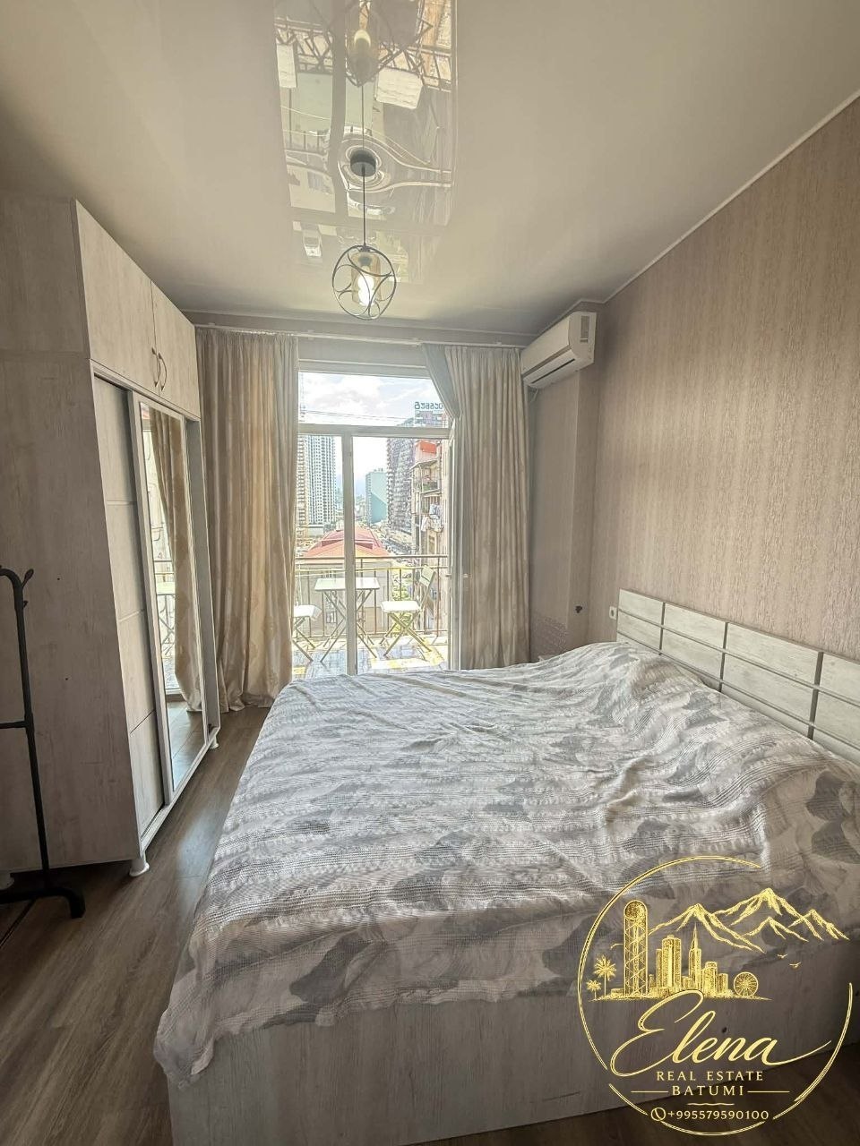 1-Bedroom Apartment Near Heroes Alley photo 4 of 6