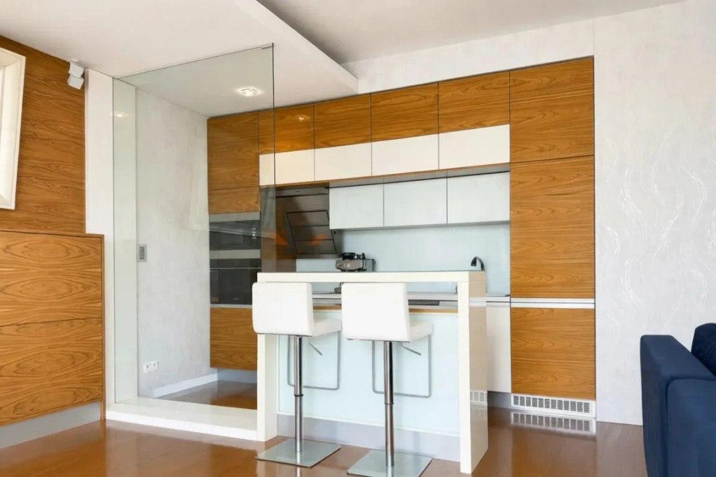 Furnished Two-Room Apartment with Terrace and Parking photo 4 of 8