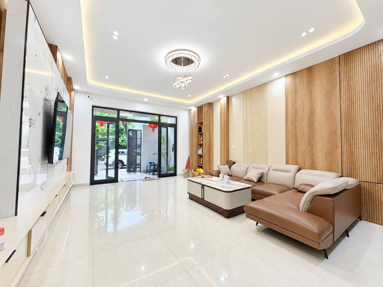 3-Floor House in Cam Le photo 1 of 8