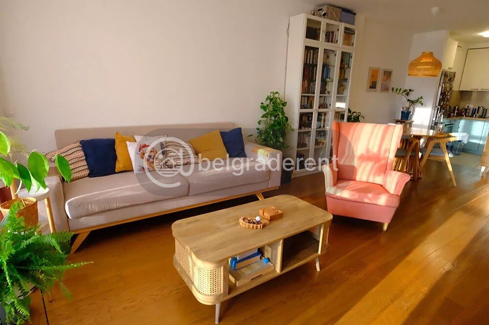 Three-Room Apartment in Lekino Brdo photo 3 of 8