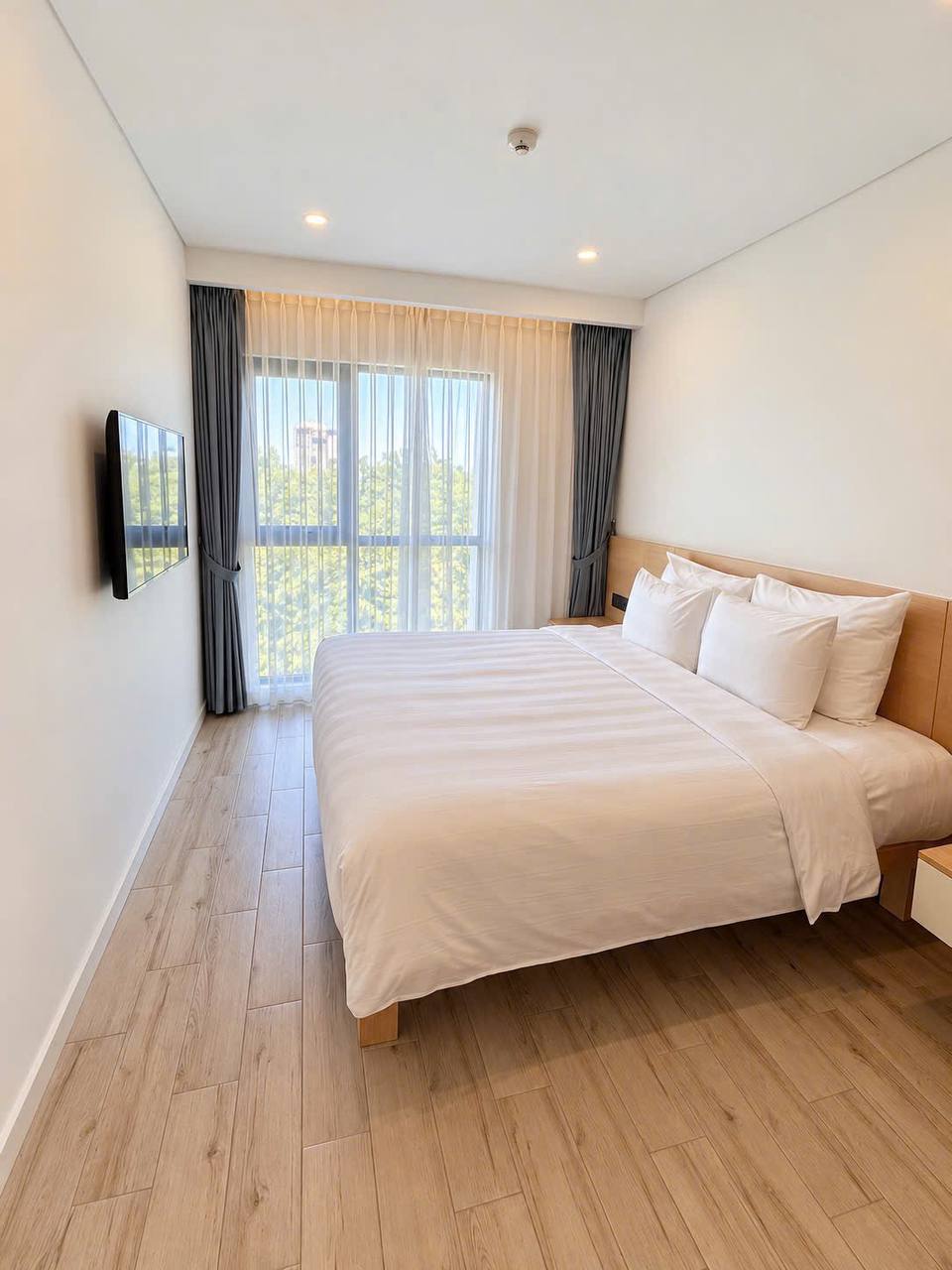 2-Bedroom Sea View Apartment in Da Nang photo 4 of 8