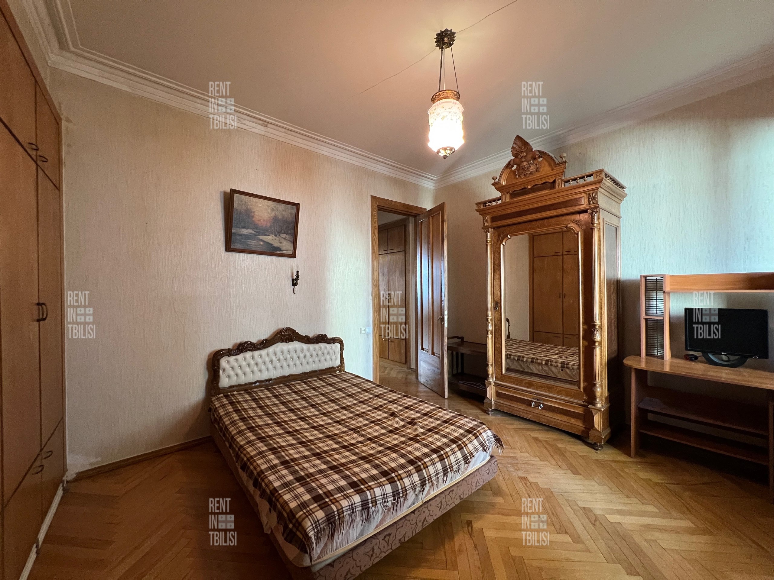 2-комнатная квартира в аренду в Ваке photo 3 of 8
