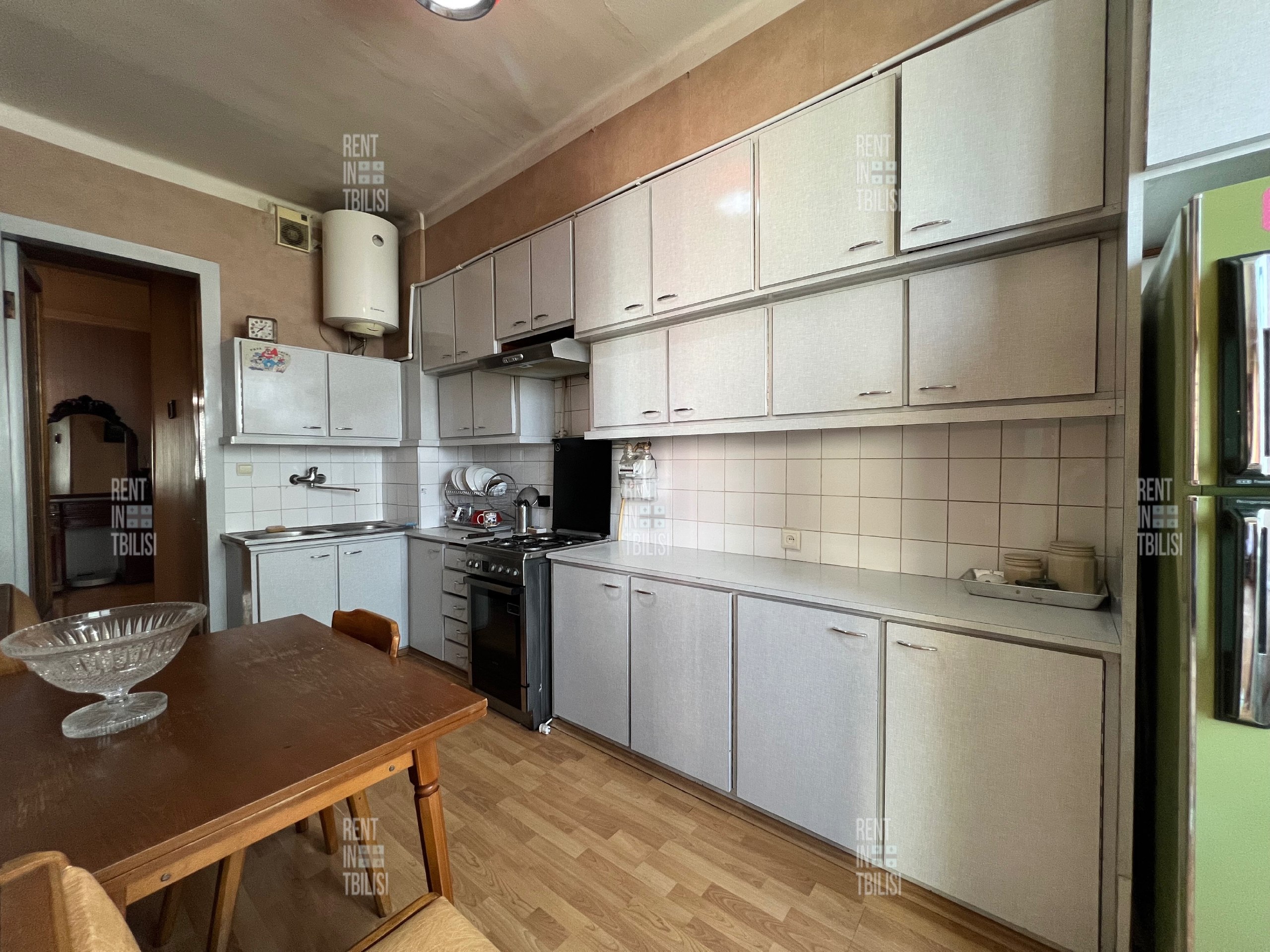 2-комнатная квартира в аренду в Ваке photo 7 of 8