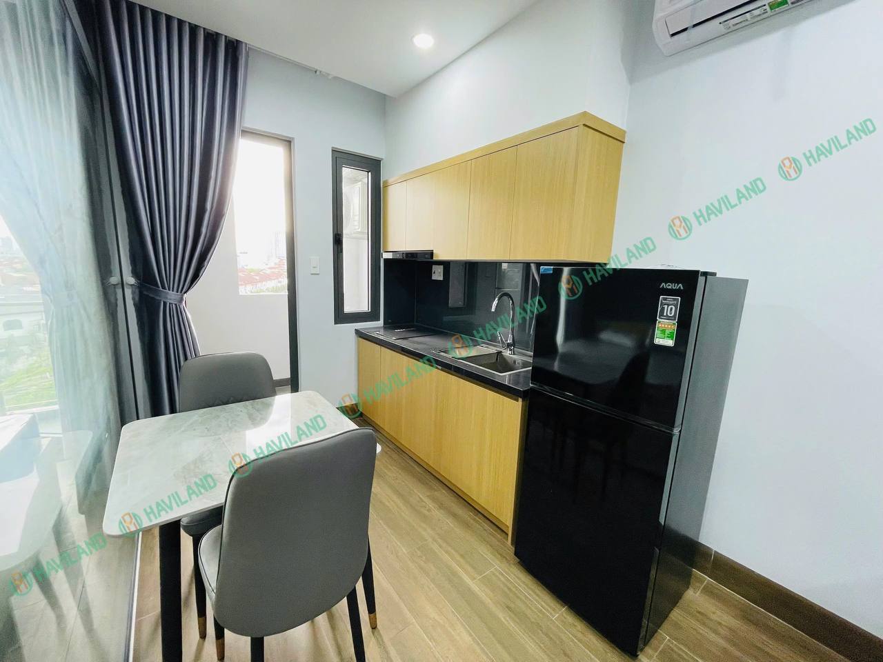 1-Bedroom Apartment in Son Tra photo 2 of 8