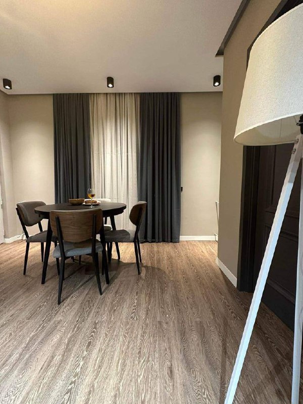 Spacious 2-Bedroom Apartment Near Metro City photo 3 of 8