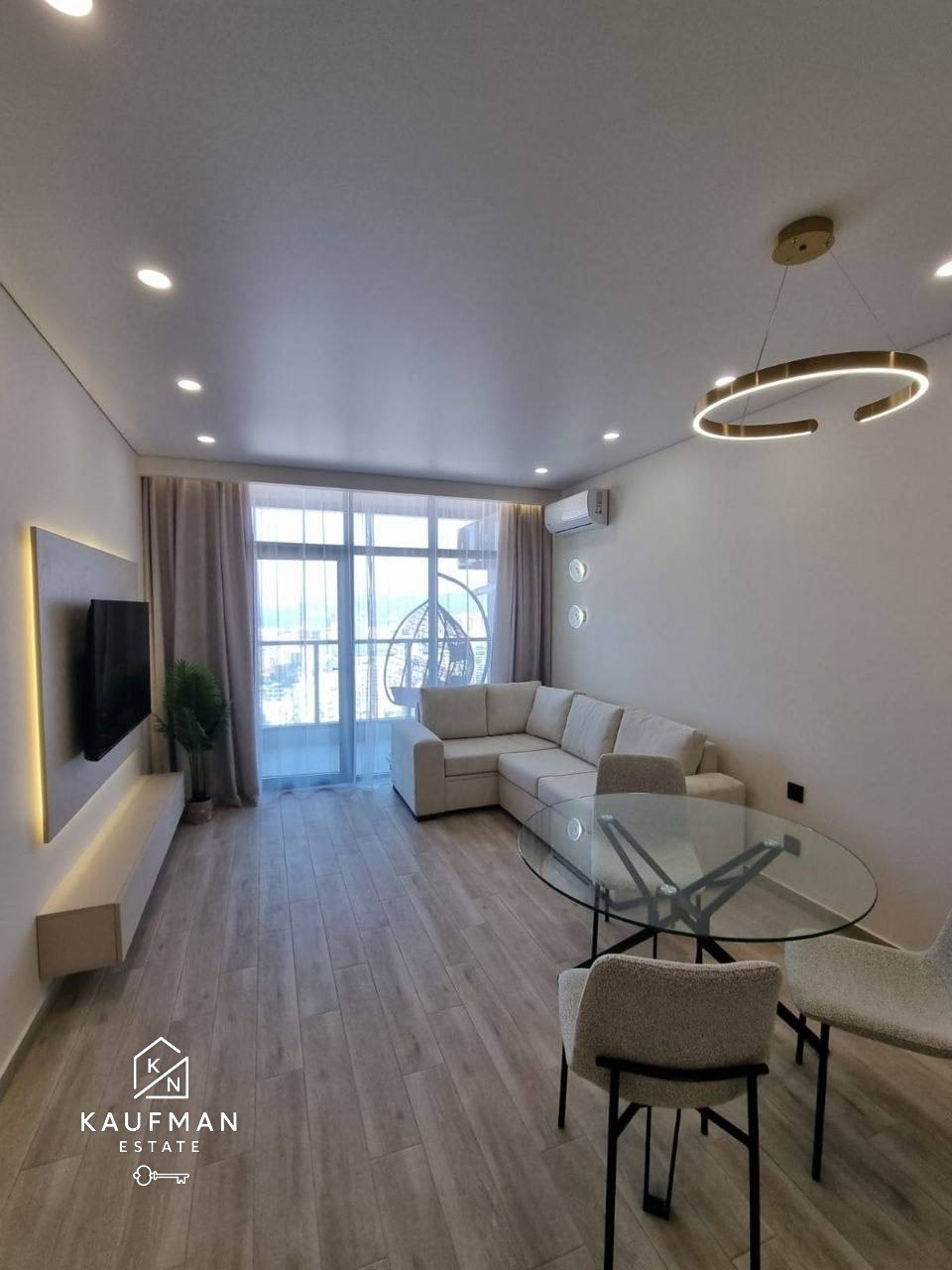 Квартира с 1 спальней в Black Sea Towers photo 1 of 6