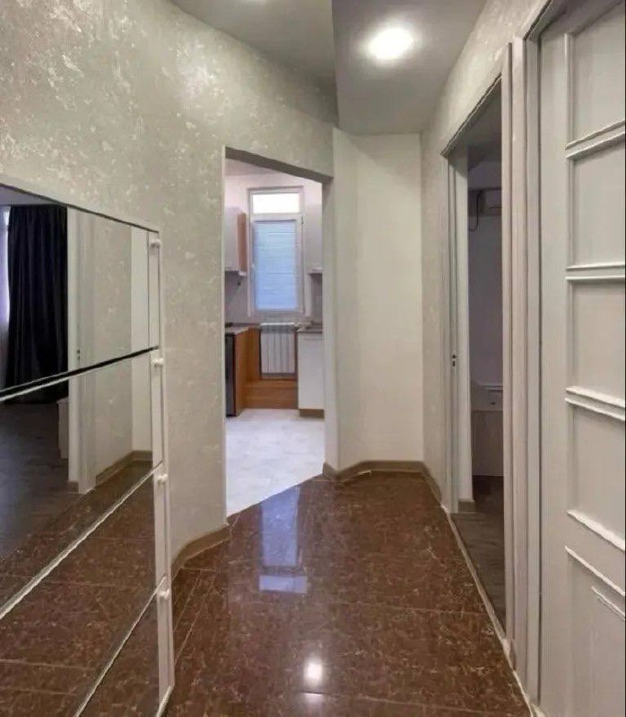 Furnished Two-Room Apartment in Kentron photo 7 of 8