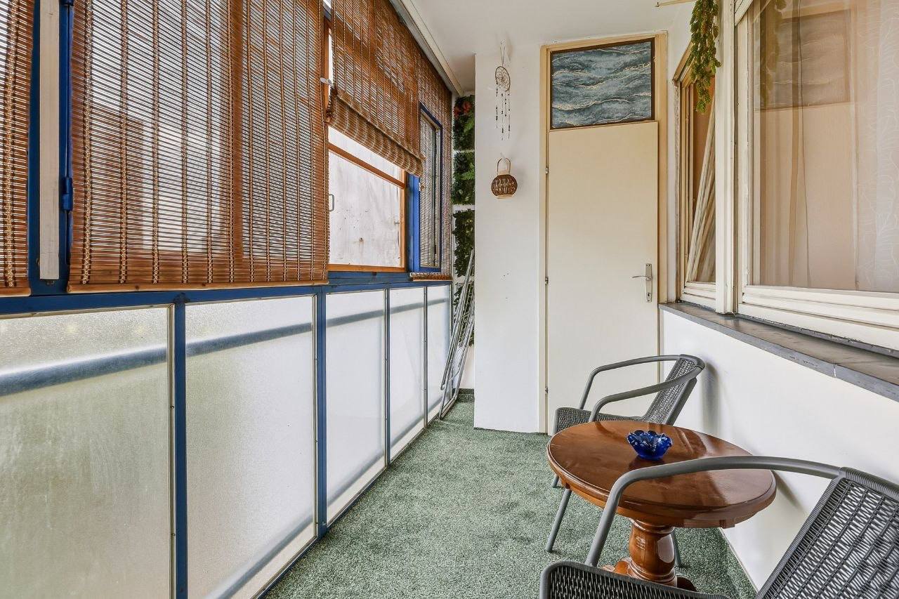 2-Bedroom Apartment in Blok 63 photo 6 of 6