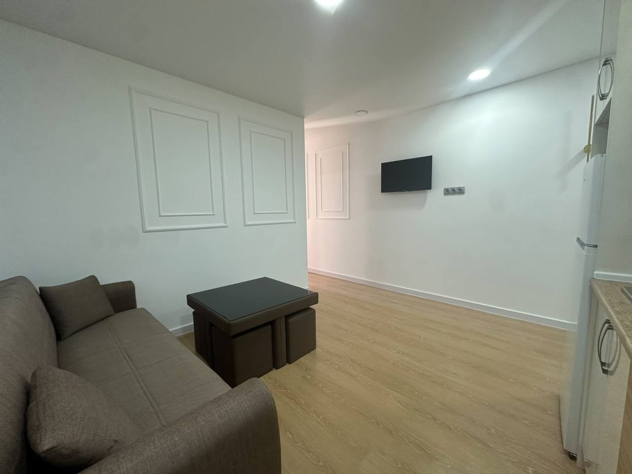 1-Bedroom Apartment on Recep Nijaradze Street photo 3 of 5