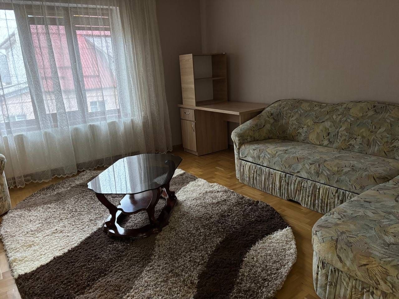 Двухкомнатная квартира с мангалом в центре Кишинёва photo 3 of 8