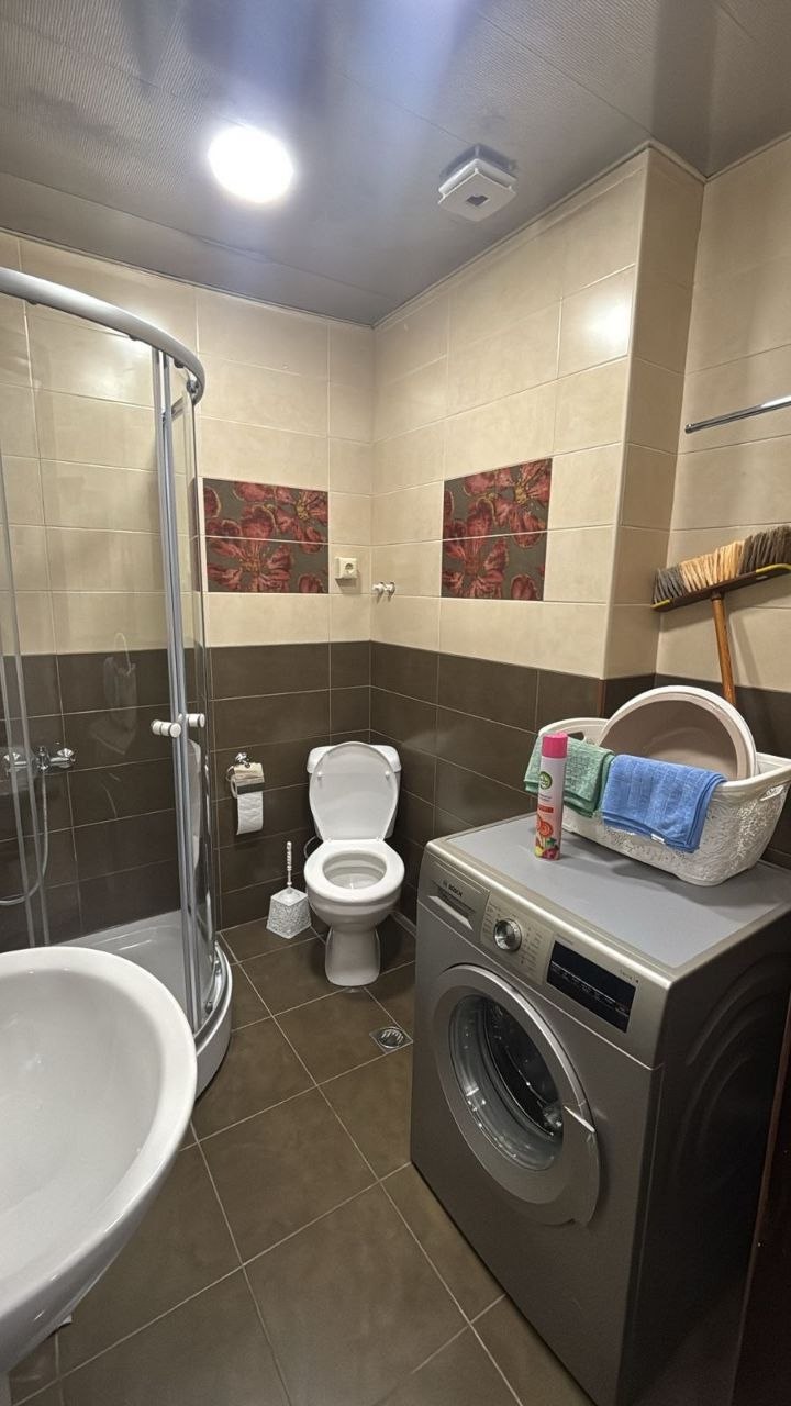 Квартира 1+1 в центре Батуми photo 7 of 8