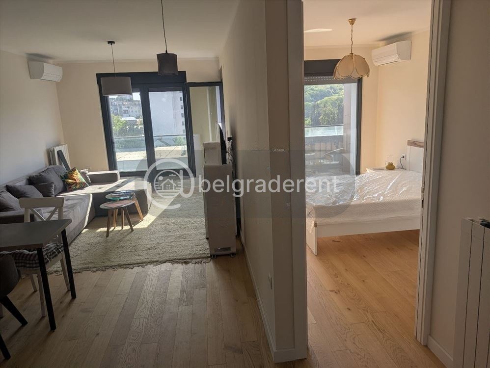 Two-Room Apartment in Zemun photo 8 of 8