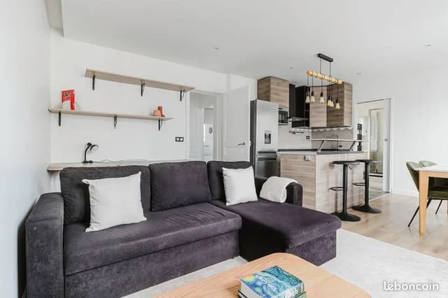 Furnished 1-Bedroom Apartment in Paris 9th