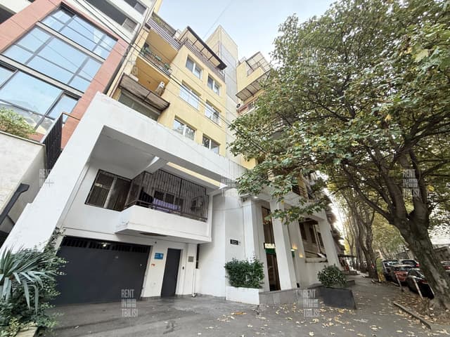 2-комнатная квартира рядом с Round Garden в Ваке